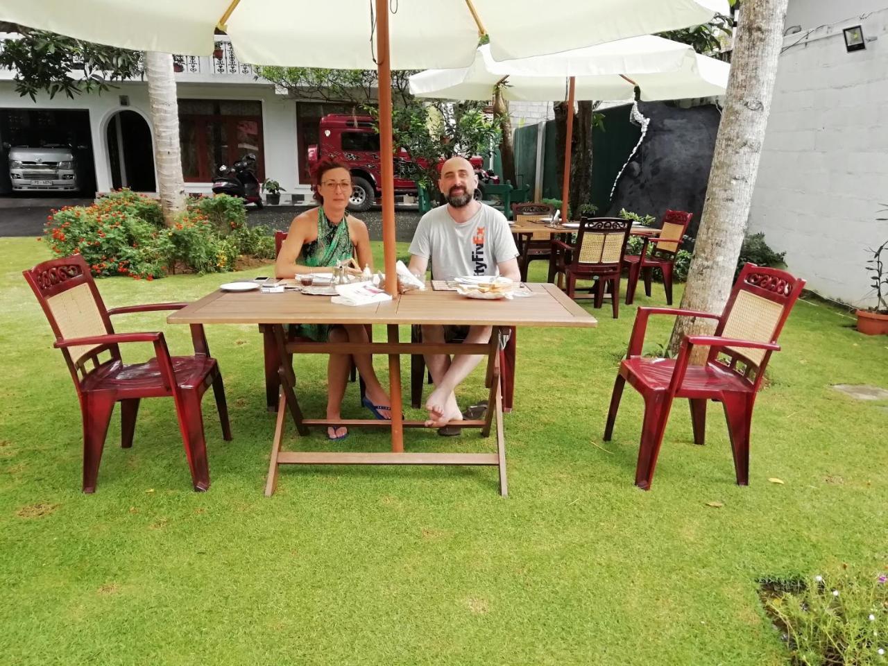 Villa Nuova Kandy Luaran gambar